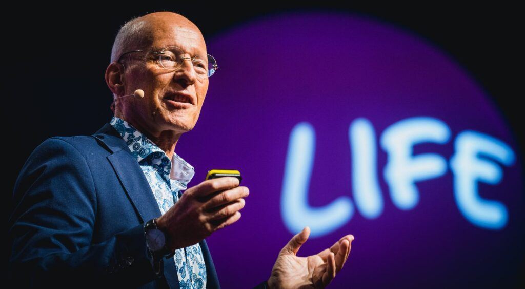 Prof. Rüdiger Dahlke im Studio — Interview